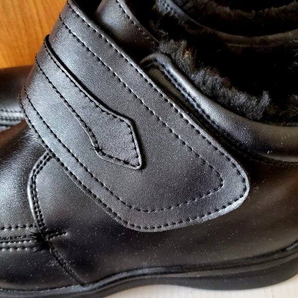 HOOPOE WOMEN BLACK BOOTIES SIZE 9.5 EXTRA WIDE TINA COMFORT ADJUSTABLE NEW - Picture 5 of 11